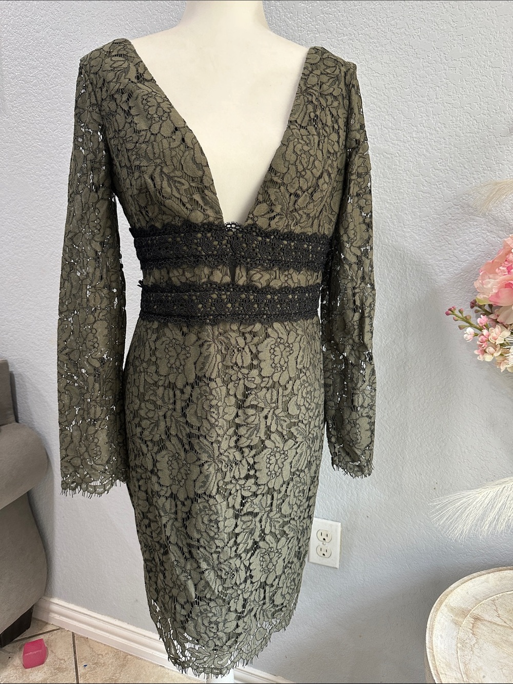 Diane Von Furstenberg Olive Green Lace Long Sleeve Dress with Black Waistband